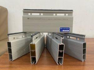 Cửa cuốn khe thoangs Super S6